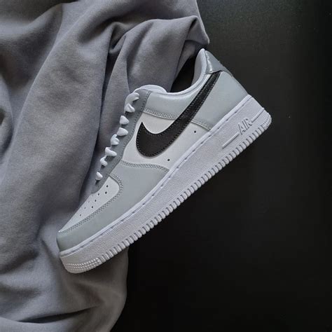 Nike Air Force 1 Grau 